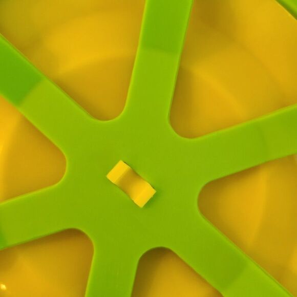 Kochblume TWO Silicone Bowl Pot Lid Covers Spill Stopper Cooking Tool Flower - Picture 6 of 16